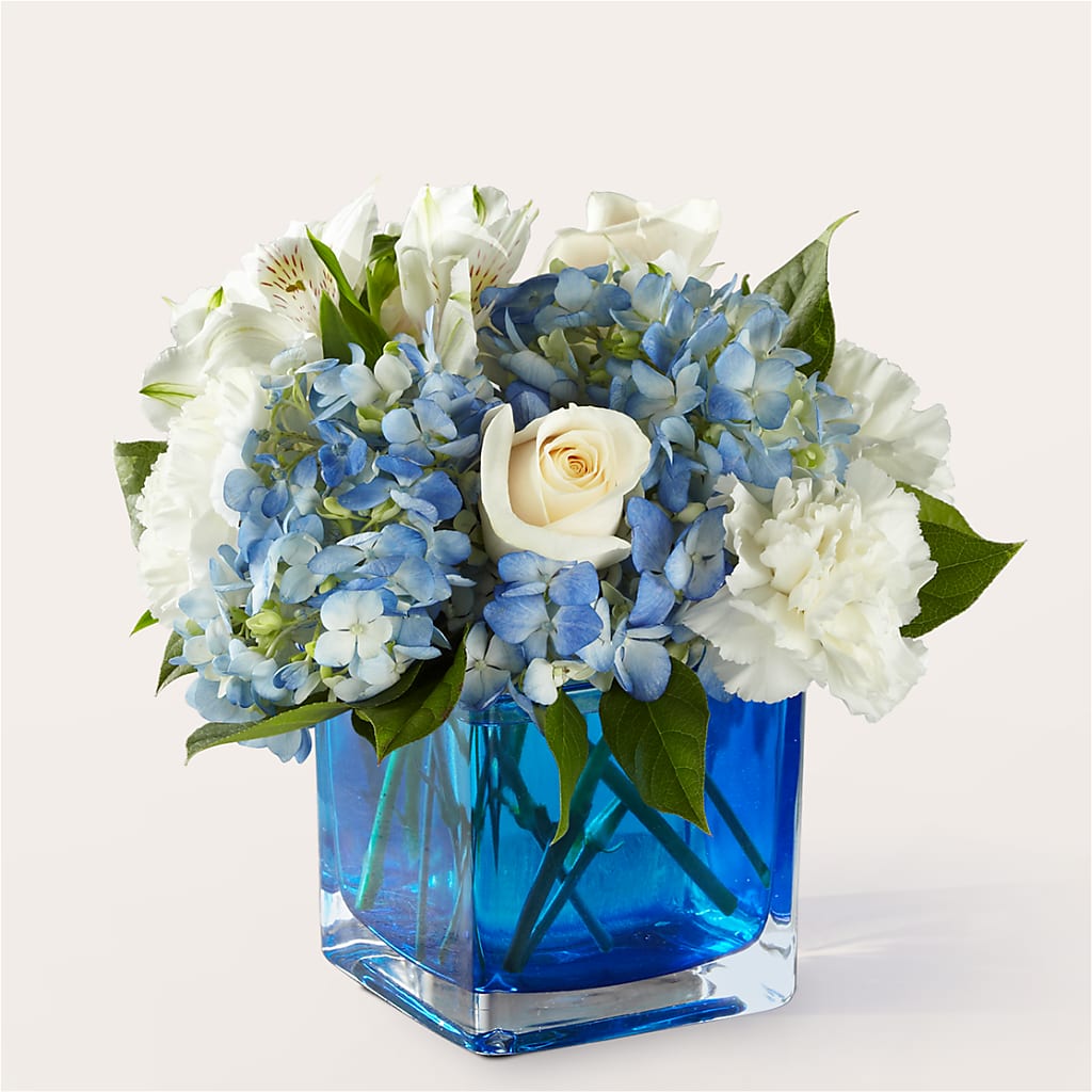 Soothing Waters Bouquet – Mt Scott Blooms By Maru, Portland OR