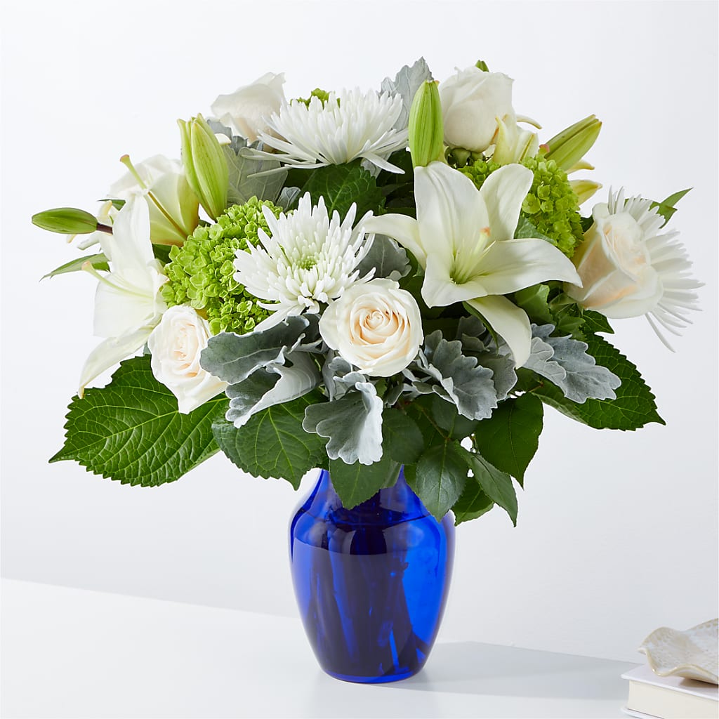 Snowy Dreams Bouquet – Mt Scott Blooms By Maru, Portland OR