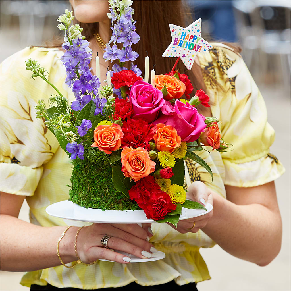 Best Year Yet Floral Cake –  Mt Scott Blooms By Maru, Portland OR